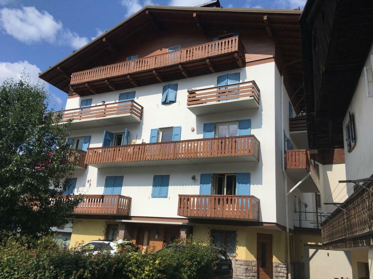 Casa Olimpia Lejlighed Cortina dʼAmpezzo Eksteriør billede